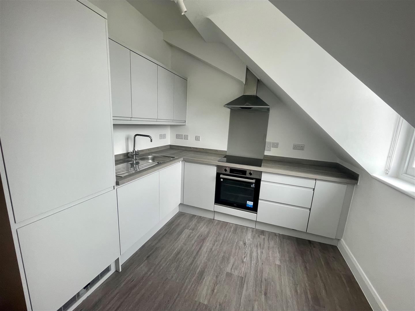 Apartment 6 5-9 Cross Street, Oswestry, SY11 2NF Let Agreed